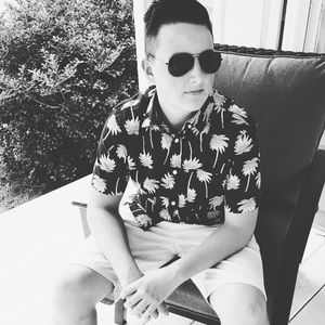 Meet your Posher, Sam